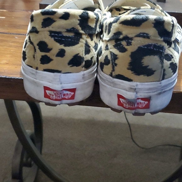 Vans Sz. 10 men Black & Gold - Picture 4 of 7